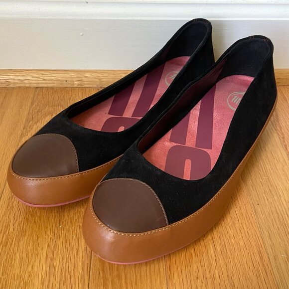 FitFlop Ballet Flats Due Women's EU 39 US 8 Leather Balletcore Minimalist EUC - Picture 1 of 10